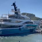Video Captures Moment $100 Million Yacht Owned By Capri Sun Billionaire Crashes Into Caribbean Yacht Club – Yes. Capri Sun Made Someone A Billionaire.